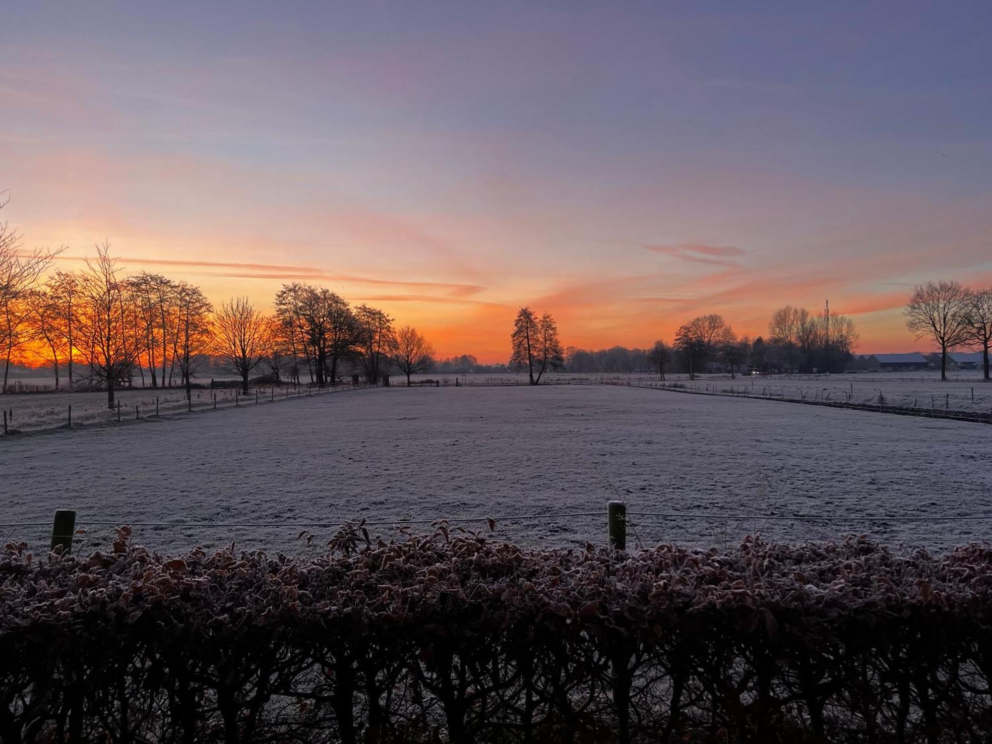 B&B Zandhuizen Bagian luar foto